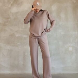 ALO Yoga Women's Wide-Leg Joggers Set - Taupe